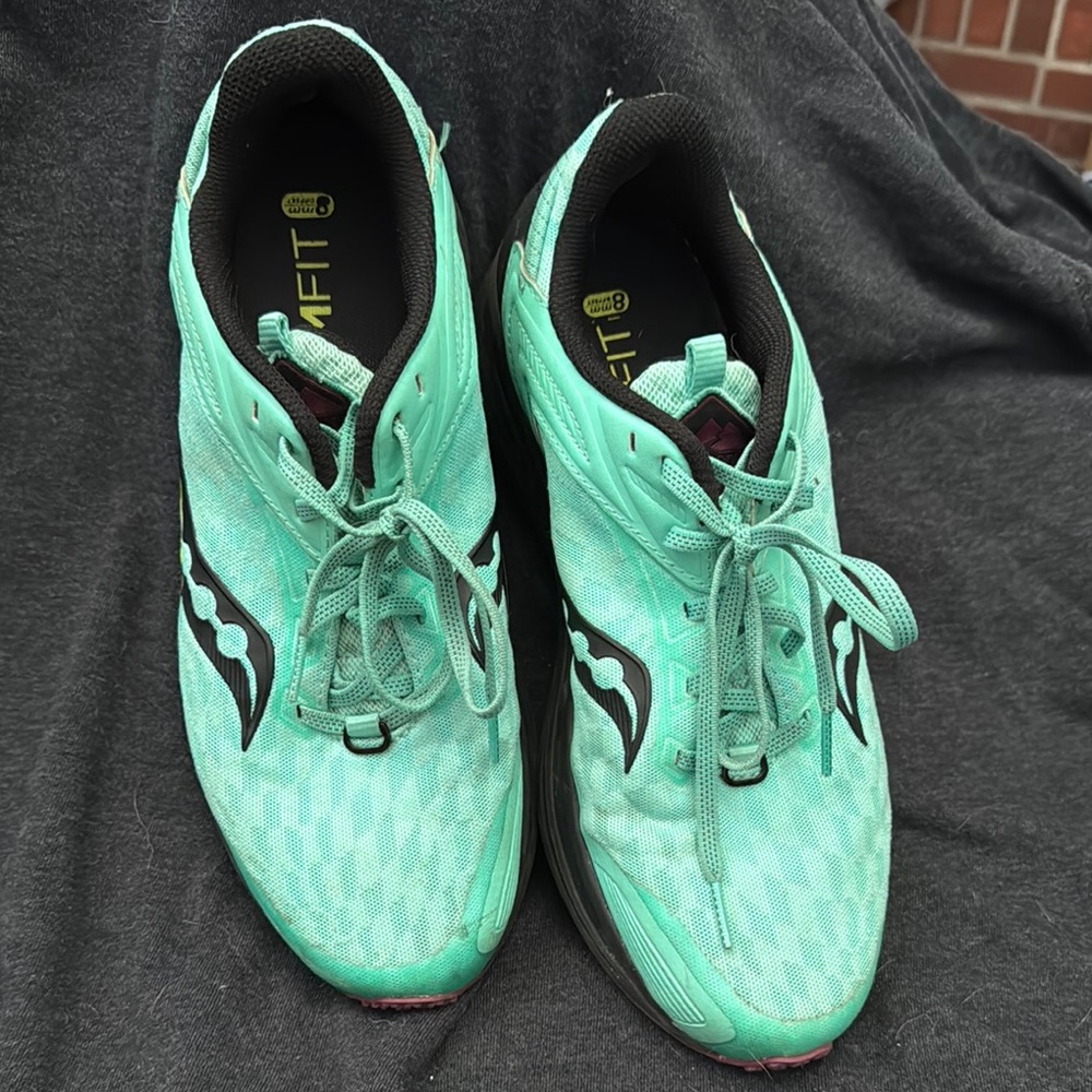 Saucony Women's Green Running Shoes